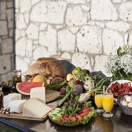 ゲストハウス Mara Bahce