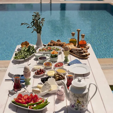 ゲストハウス Mara Bahce アラカティ